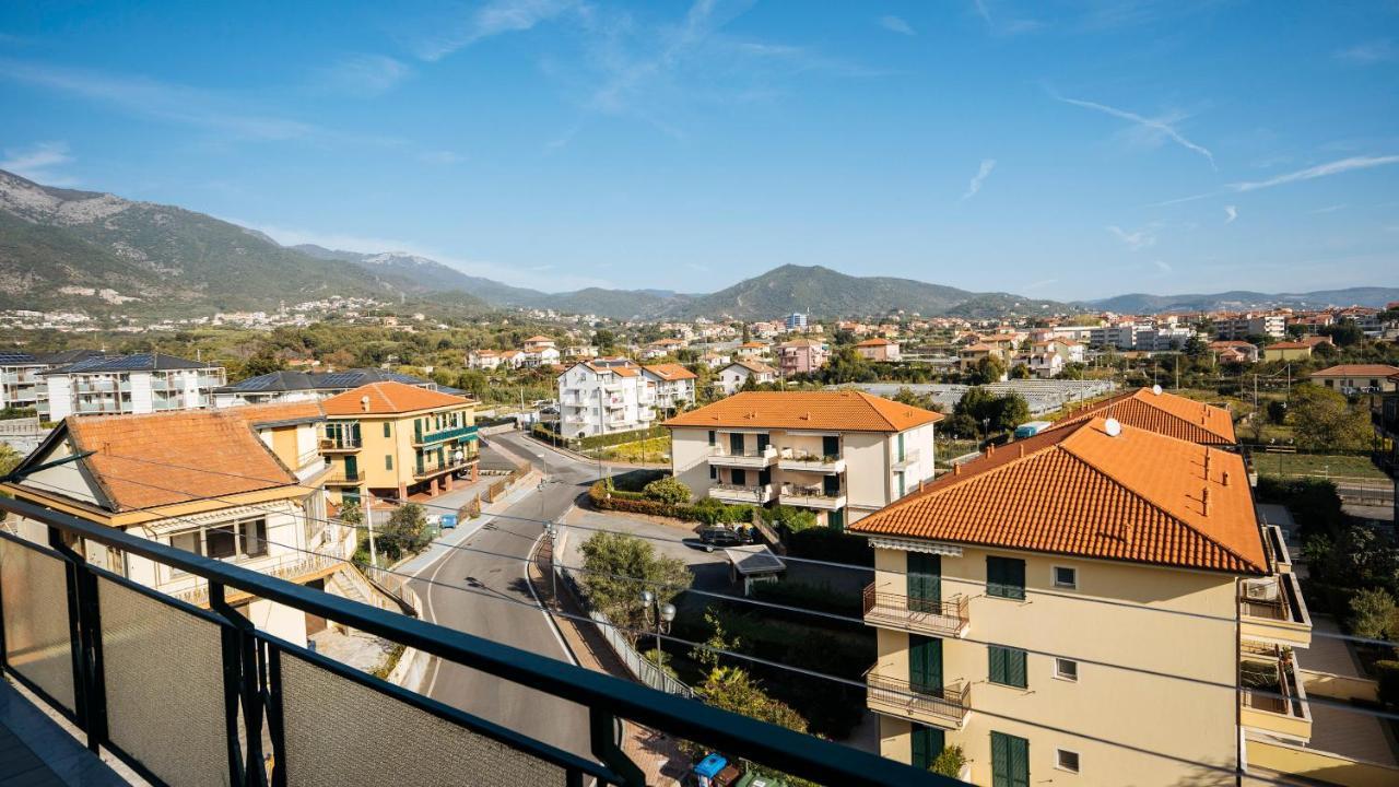 Maison Olga - Incantevole Nuovo Trilocale Vista Mare Con Parcheggio Borghetto Santo Spirito Exterior foto